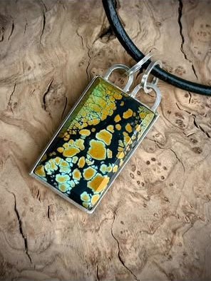 'High-end' turquoise pendant