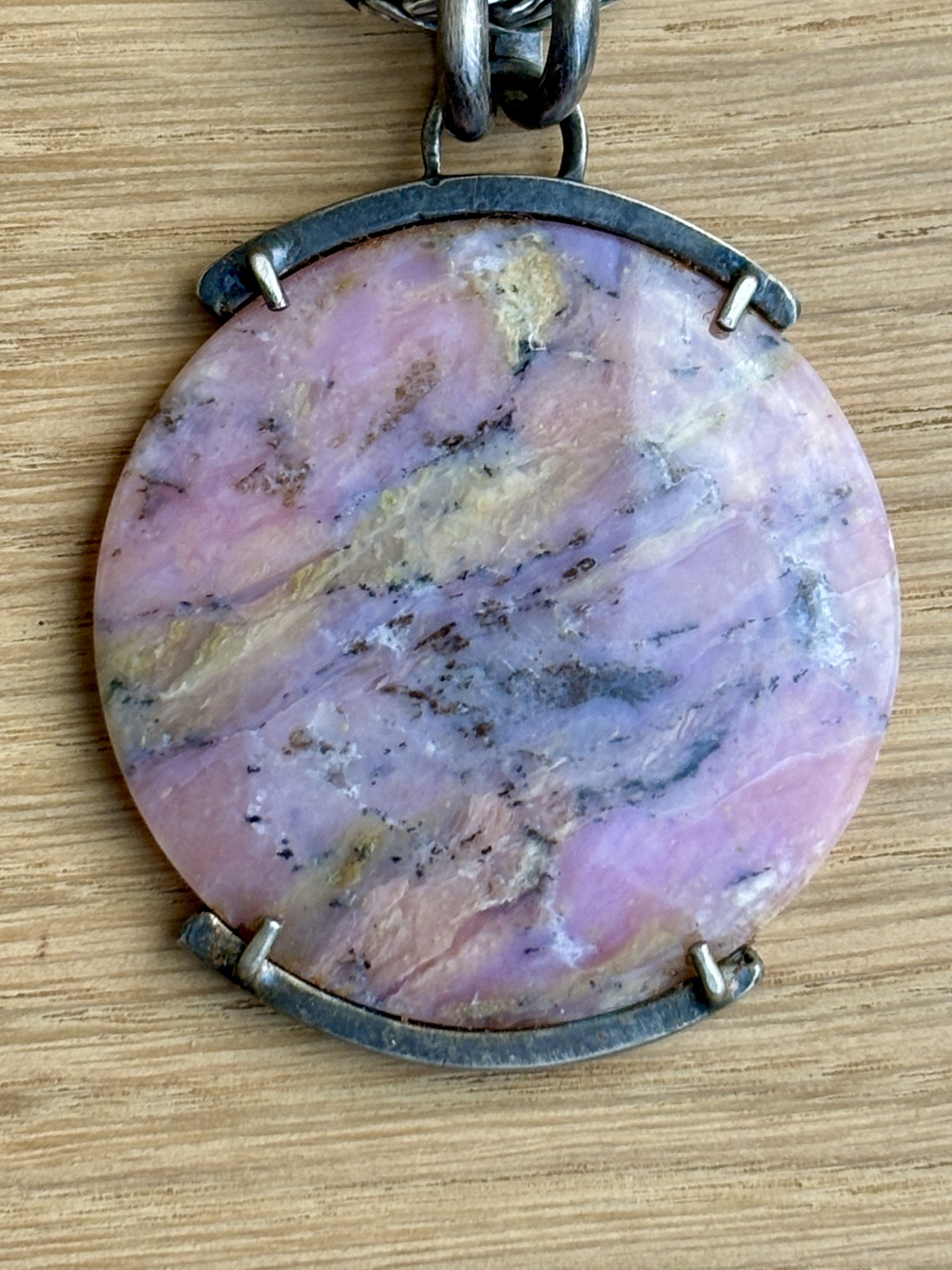 A cut stone from this family, photographed at the studio.